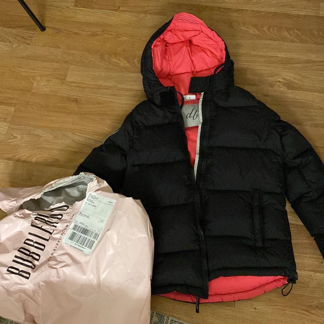 Dbrand jacka helt ny oanvänd