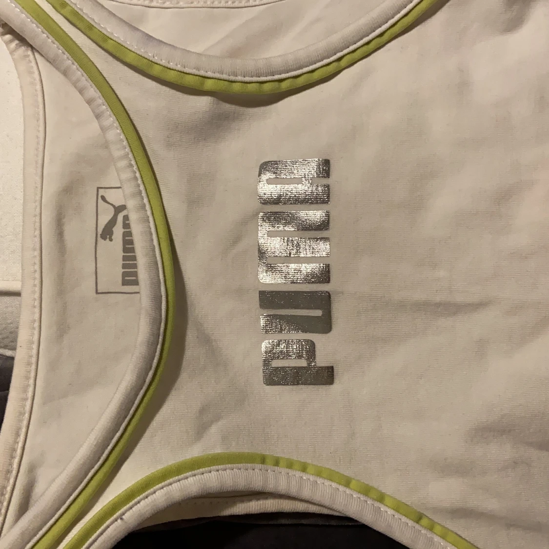 Snygg crop top från Puma - 91