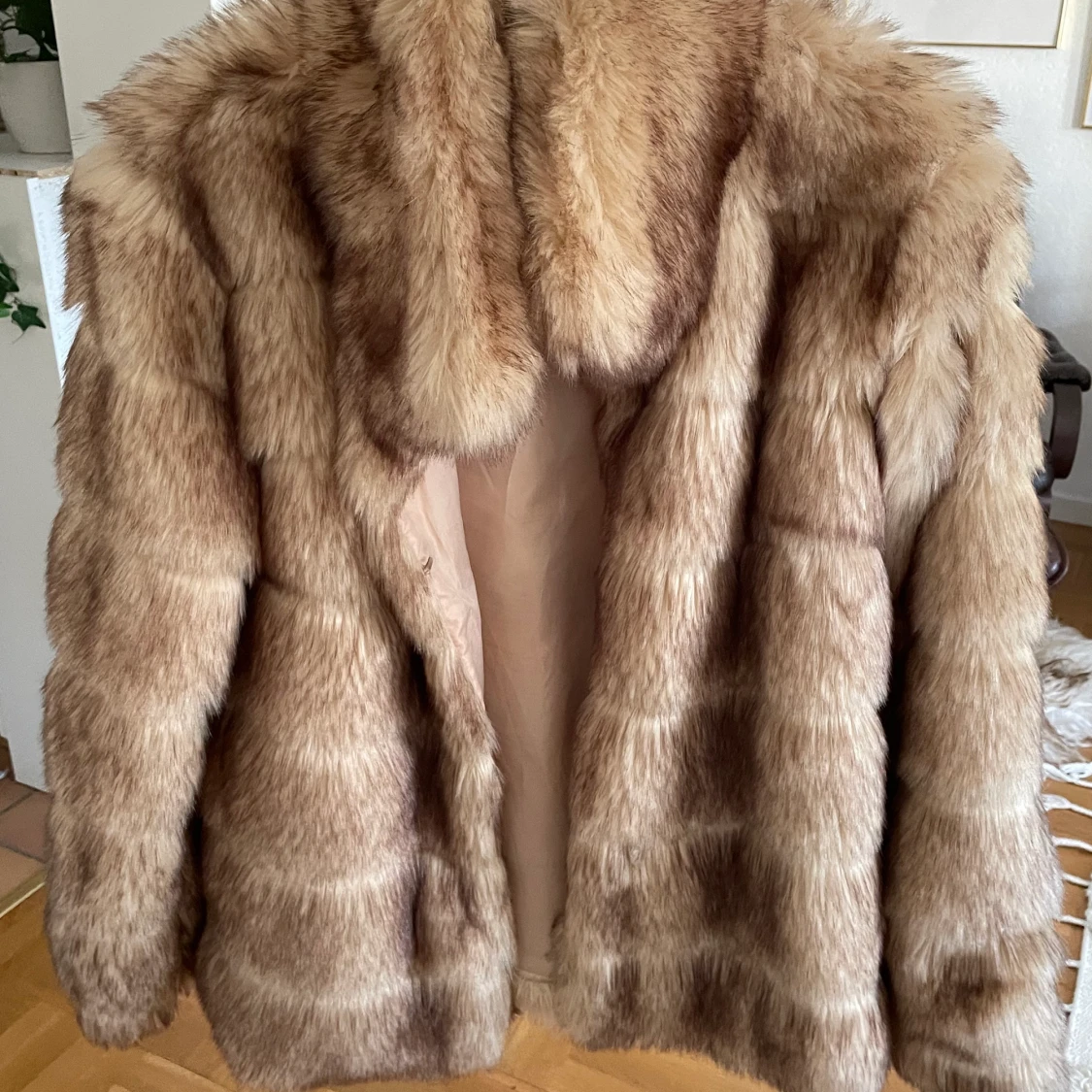 Falsk pälsjacka  - 90