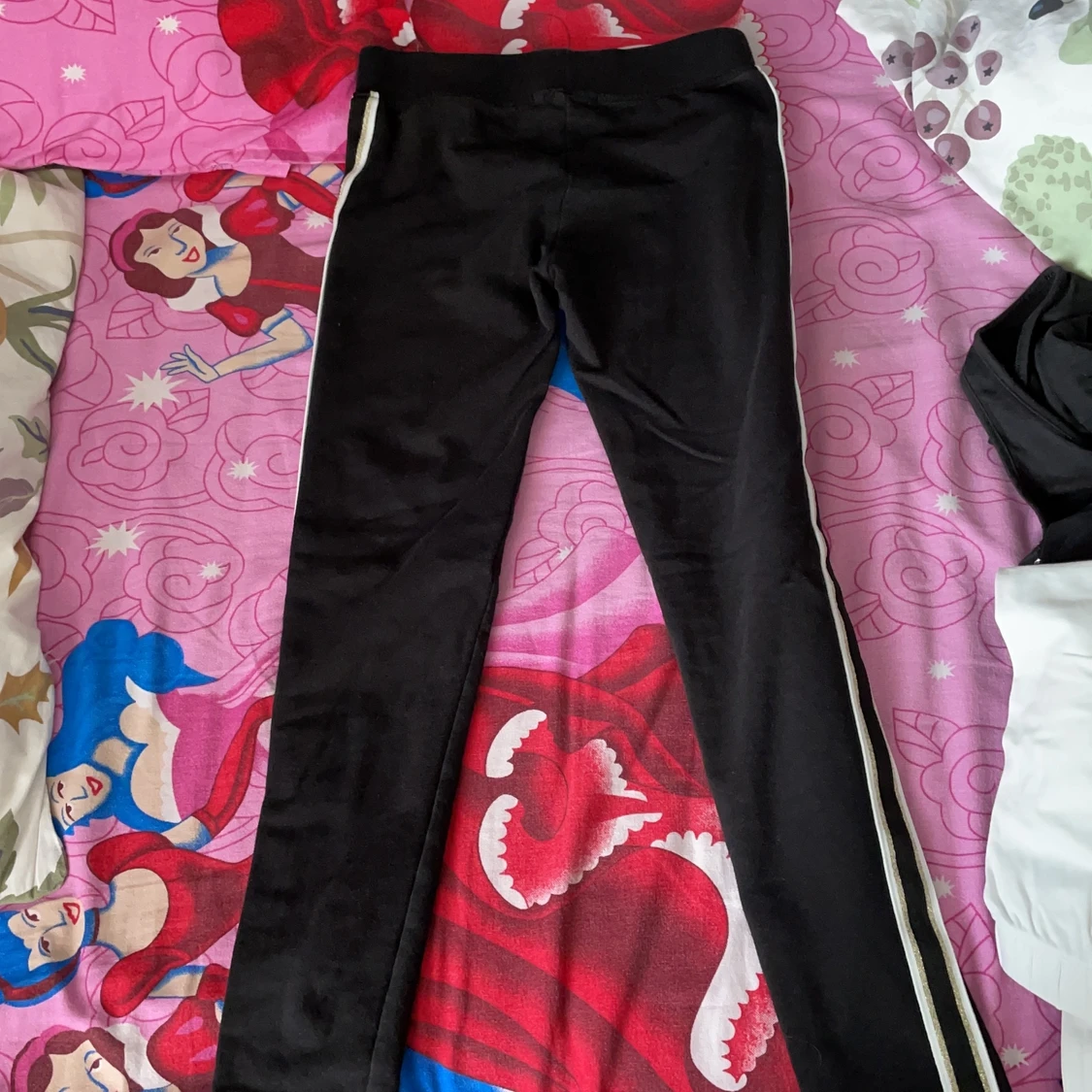 Fina sköna byxor  - 90