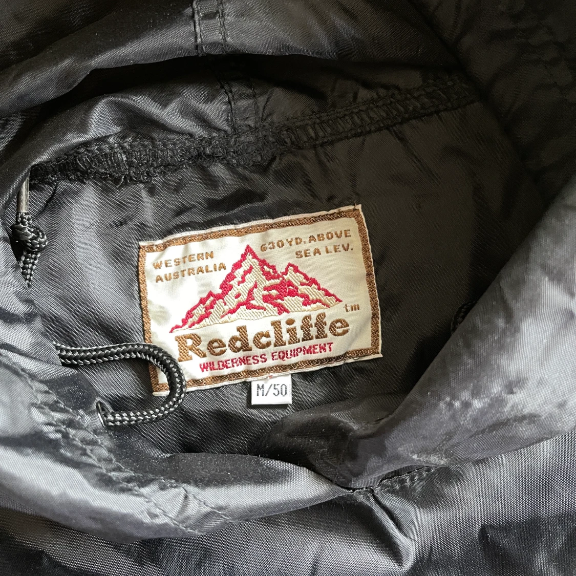 Vintage Nylonhoodie Svart  - 91