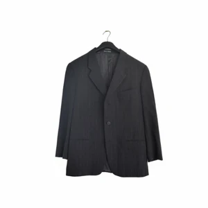 Armani Suit Jacket/kostym  - Perfekt skick, som ny! Trendig och fantastisk! Storlek m/L 