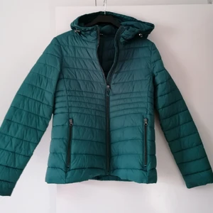 Esprit jackor  - Nya Esprit jackor str 38, pris 200kr styck +frakt 