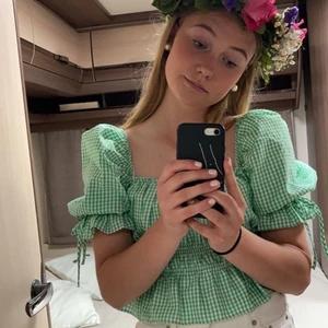 Sommartopp💚🤍 - Använd 1 gång 