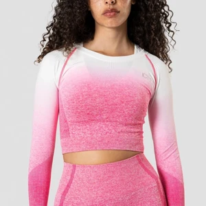 Icaniwill tränings tröja  - Rosa träningströja ifrån icaniwill. I nyskick 🤩 Original pris 400kr 💗 Köparen står för frakten, skriv för fler bilder 💕