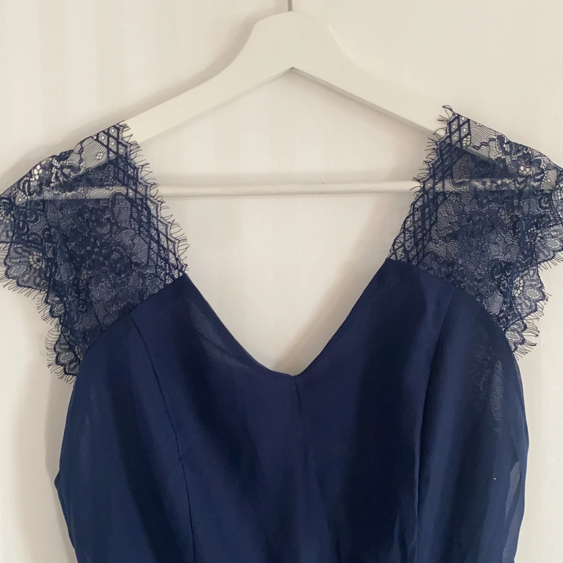 Marinblå klänning - 91