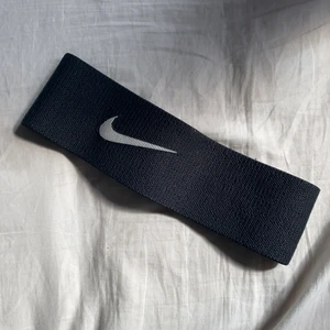 NIKE resistance band  - Resistance band från NIKE och oanvänd endast öppnar ut förpackning! Köpt för 299kr 