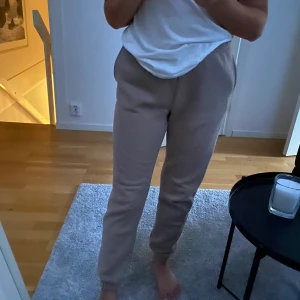 Mjukisar  - Jättefint par mjukisar från Gina som är endast testad!!💗 nyskick och inga spår av märken!💗 