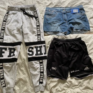 Frsh, adidas osv  - Mjukisbyxor från FRSH, sååå snygga!! Xs och tyvärr för korta för mig 😭 bud från 80;- slitna jeansshorts storlek M, också jättesnygga men helt nya då jag ej fått tillfälle, bud från 40;-. Adidas shorts, storlek S med stretch. Bud från 50;- Bjuder på frakten! 🥰