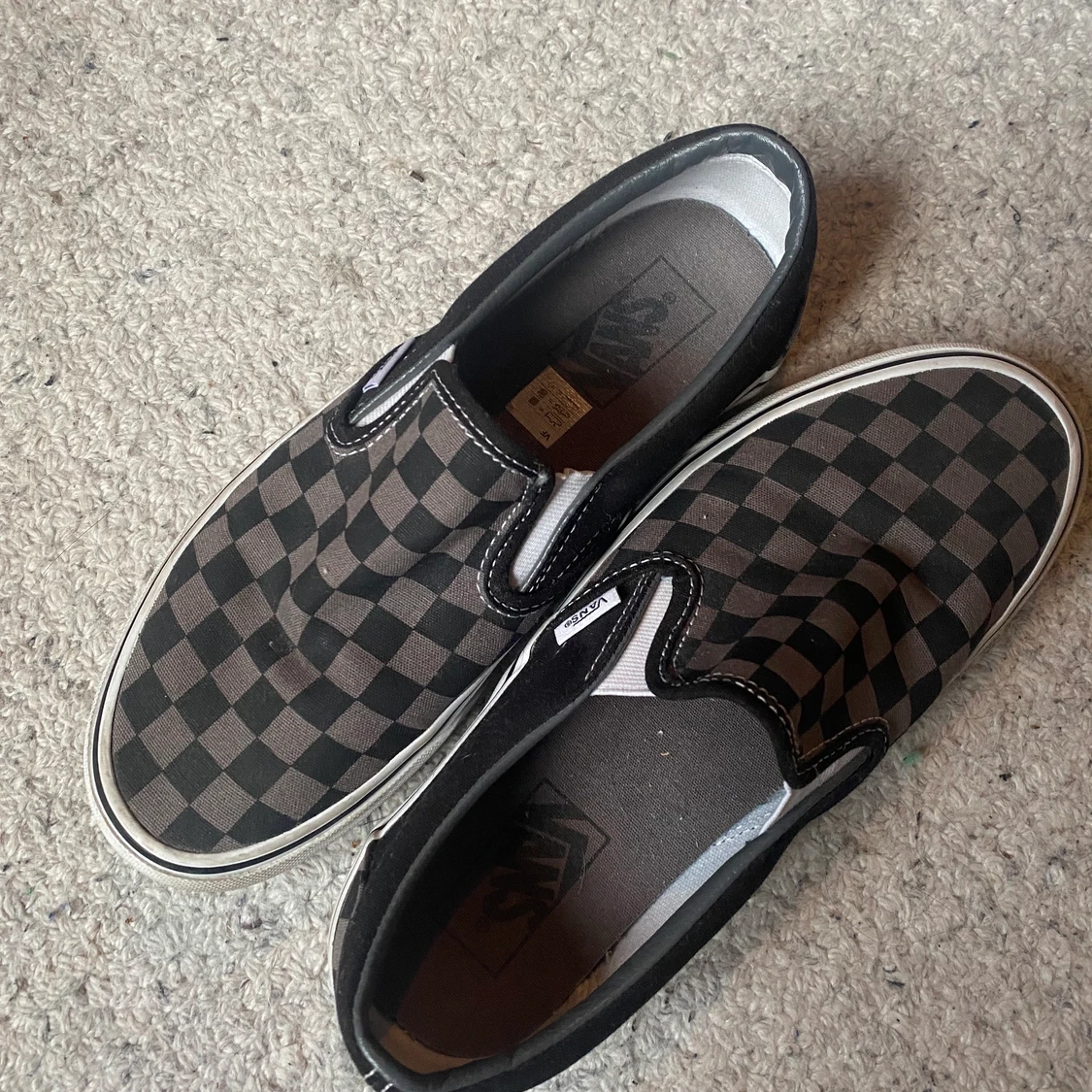 Checkered Vans🖤  - 90