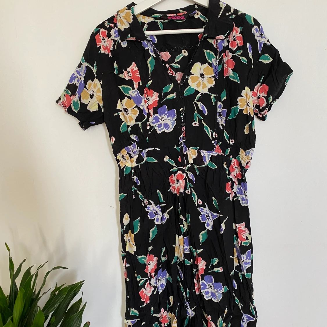 Blommig klänning  - 90