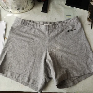 Shorts - Fina poch även mycket bekväma, grå träningsshorts från champion <3