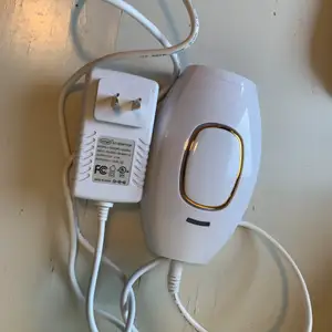 Laser epilator for permanent hair removal only used a few times. Like new. Make an offer 