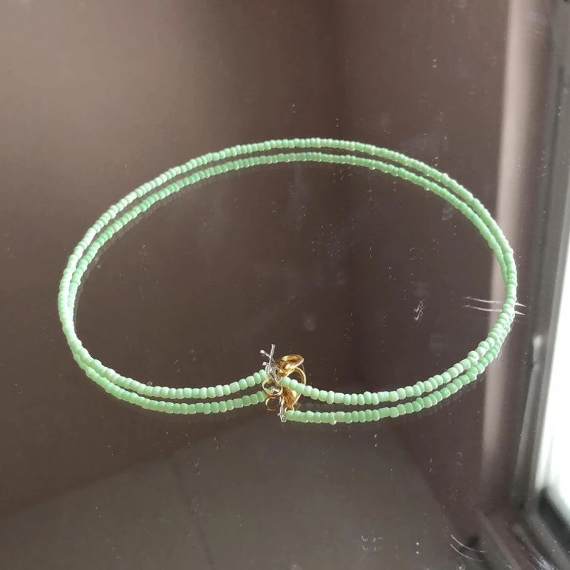 Grönt halsband