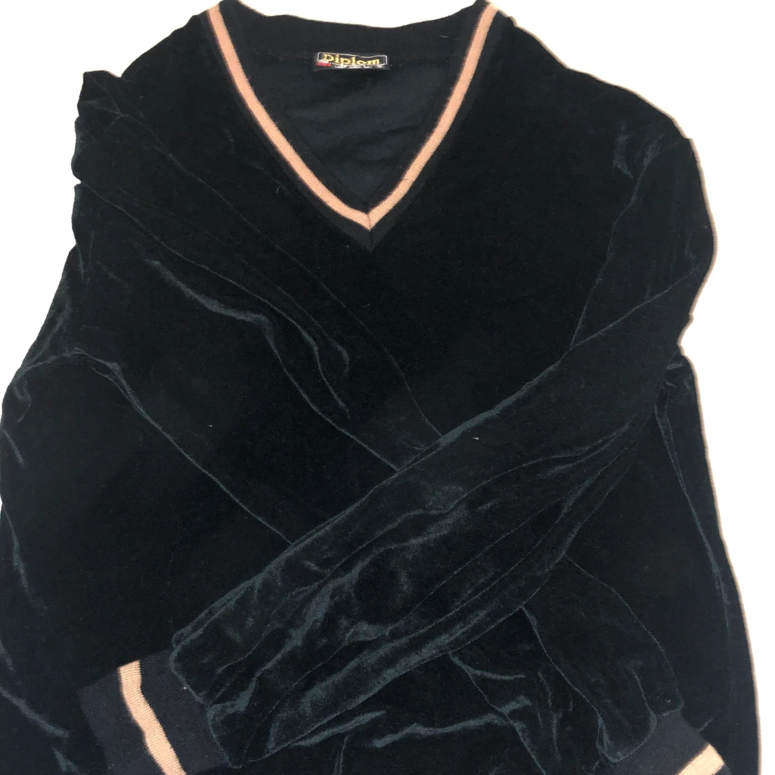 Y2k velour v-ringad sweatshirt  - 91