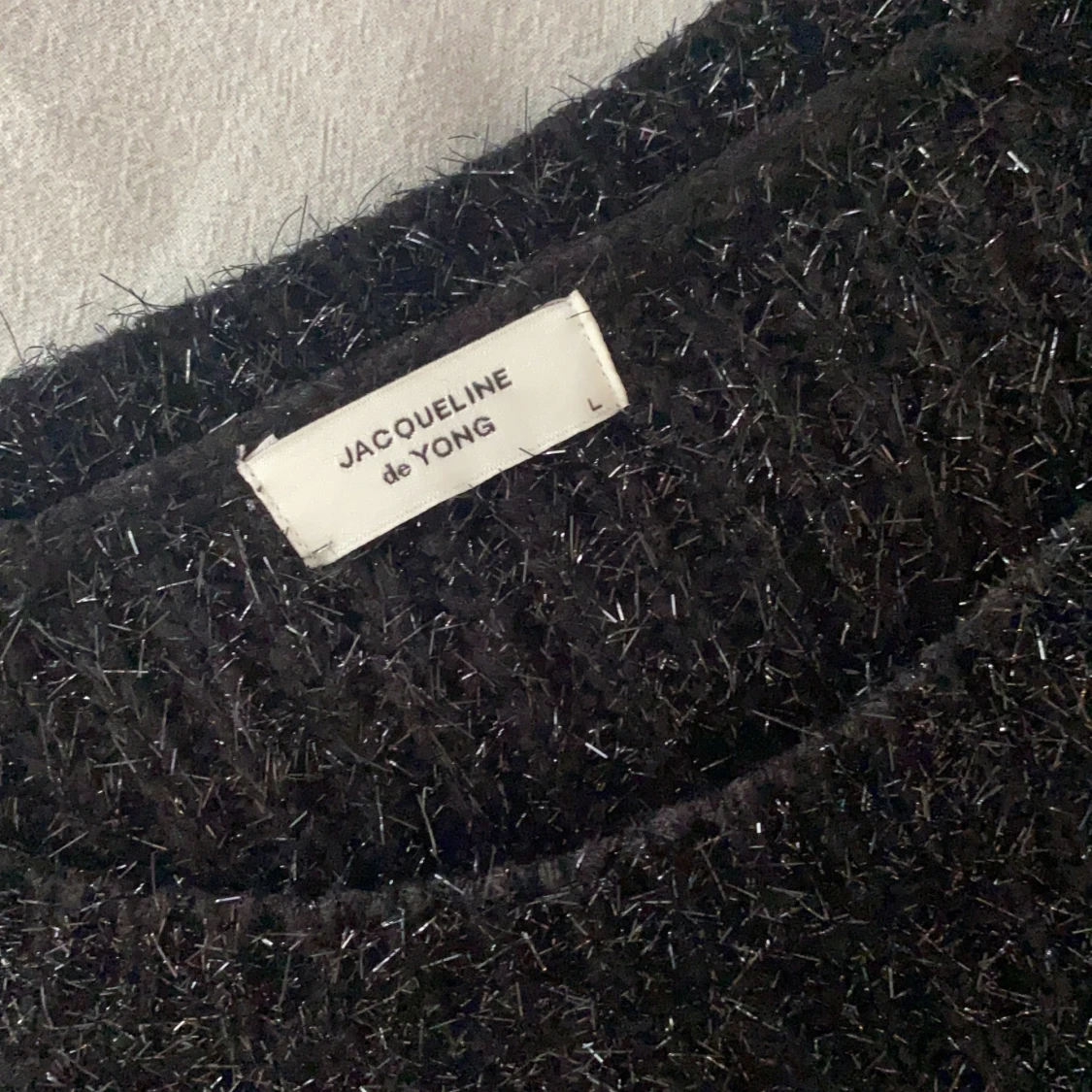 Glittrig tröja - 91