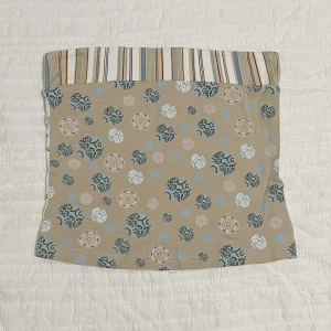 Tubtopp  - Storlek saknas, passar nog XS/S