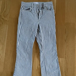 Randiga jeans - Randiga jeans från zara