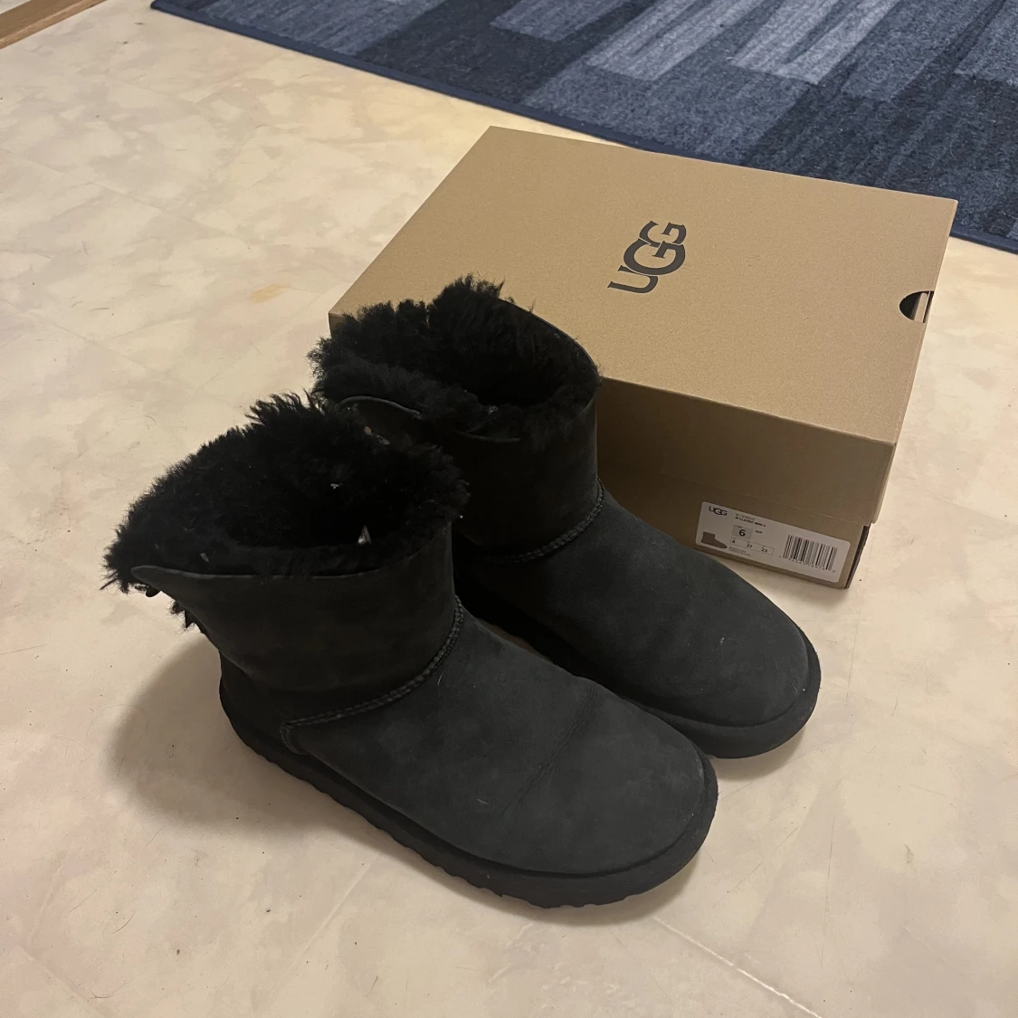 UGG mini  - 91