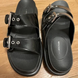 Dam sandaler strl 39 - Använd 1-2 ggr.