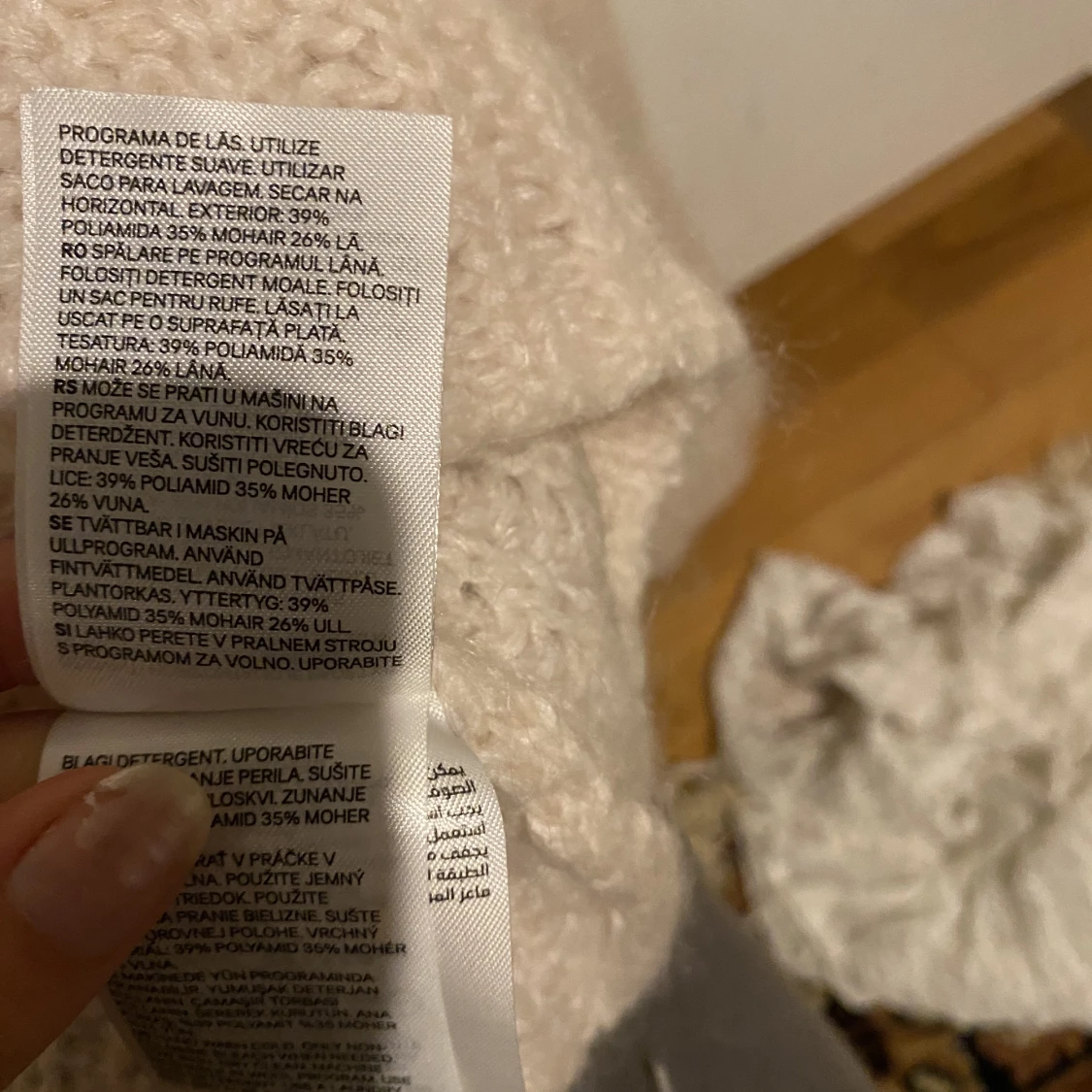 Stickad tröja  - 90