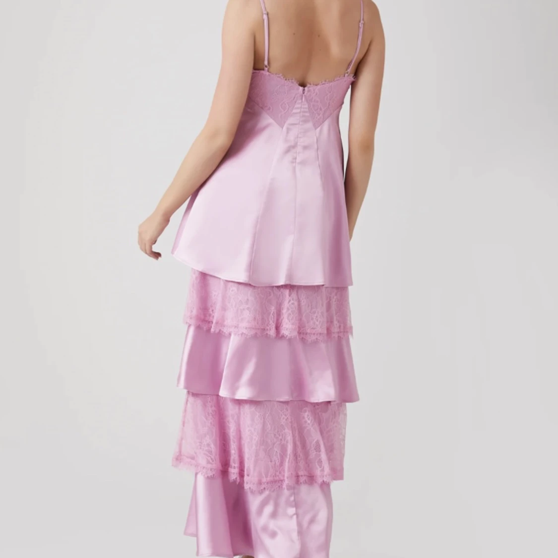 Satin Laced balklänning - 90