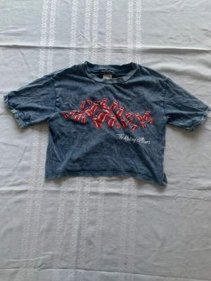 Rolling Stones baby tee  - 🩵