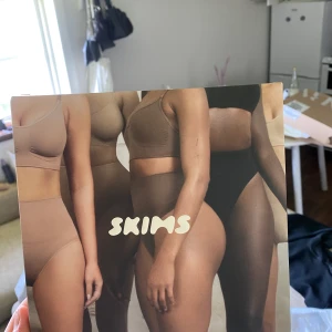 Skims shapewear  - Aldrig använt bara provat på och av