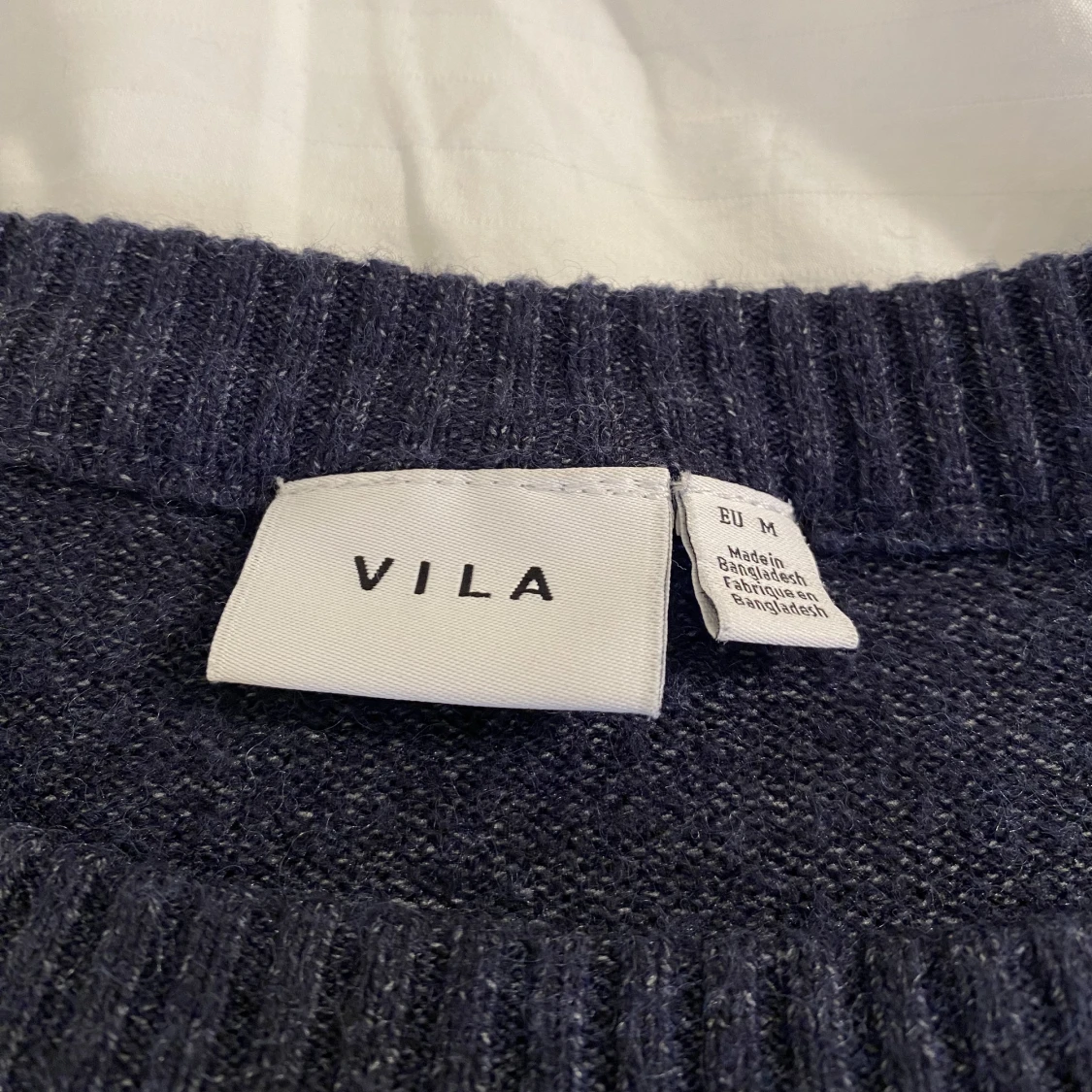 Stickad tröja  - 91