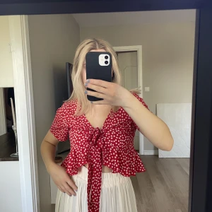 Somrig blus  - En söt somrig blus! Passar en S❤️