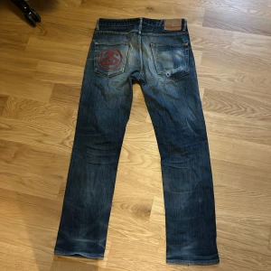 Stussy jeans - Sköna feta stussy jeans som inte kommer till användning längre. Litet hål i bakfickan annars felfria skulle ja ändå säga