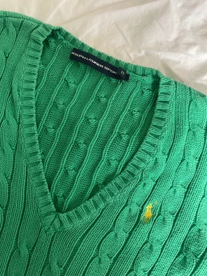 Ralph Lauren tröja - Fin grön tröja från Ralph Lauren   Bra passform 👌