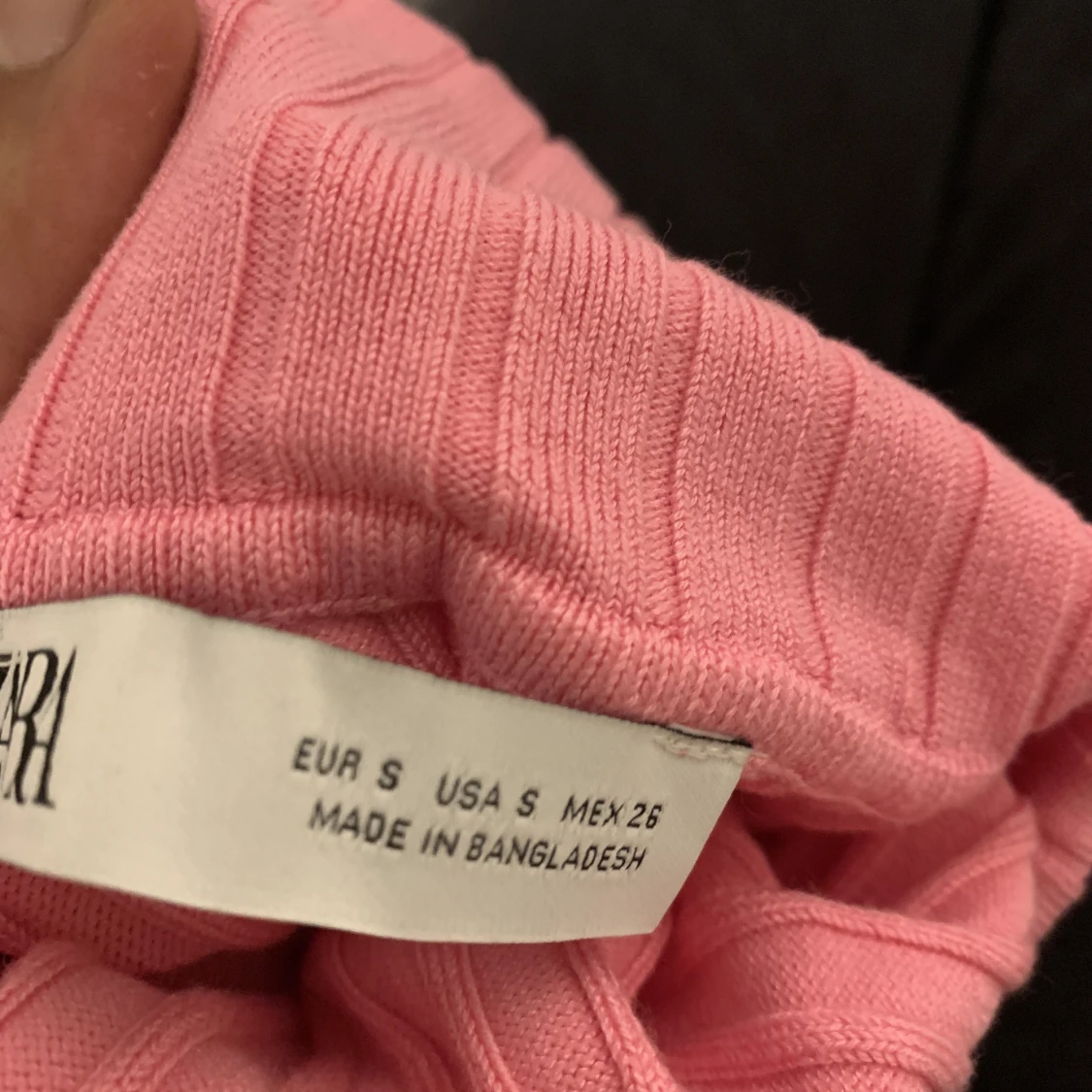 Rosa Zara linne - 91