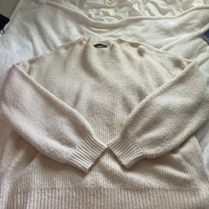 Tröja  - Jätte fin tröja från Shein, använd några gånger men i bra skick 💗 