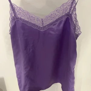 Jättesött linne  - Jättegulligt linne passar S❤️