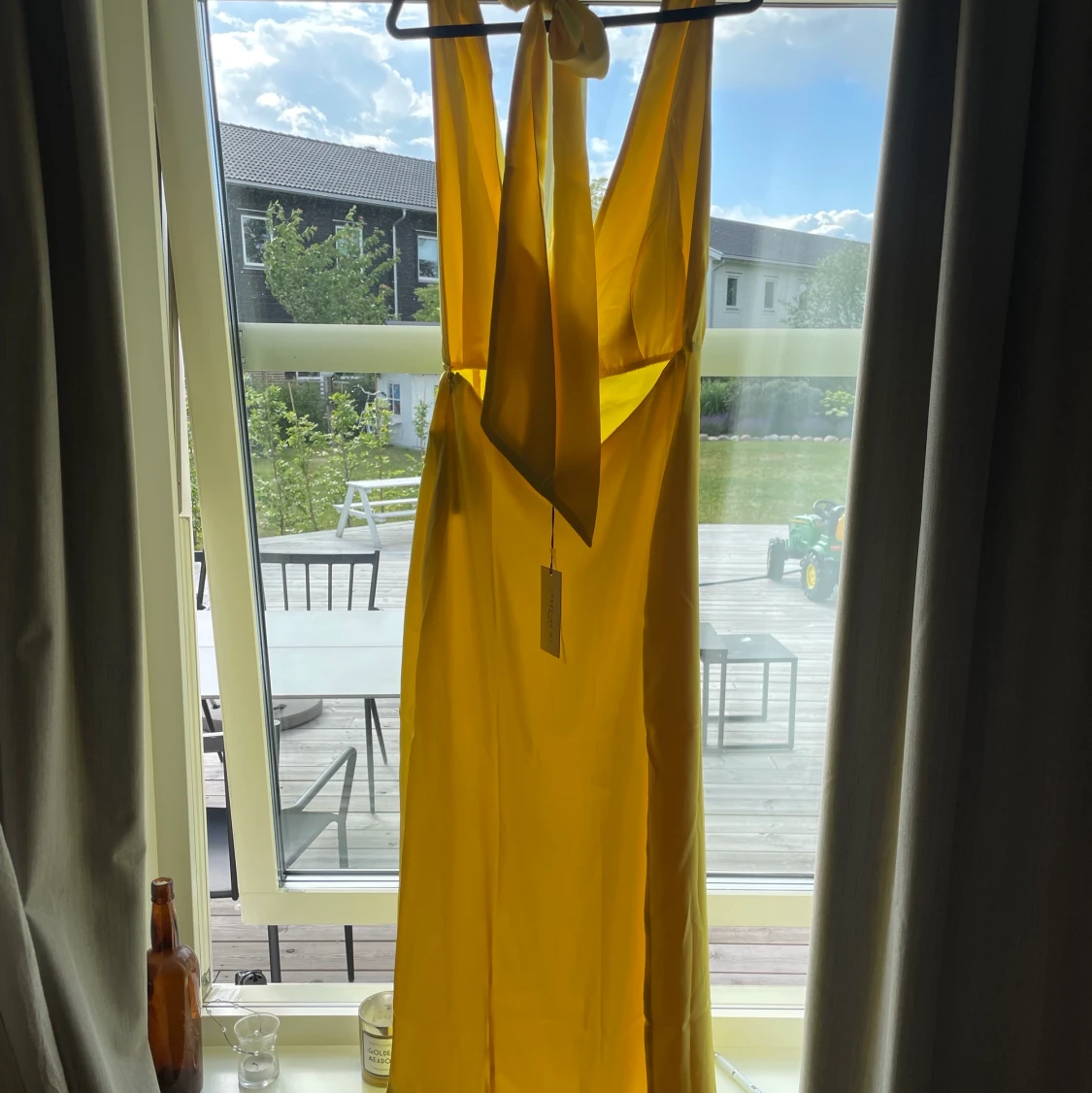 Maxiklänning i satin - 90