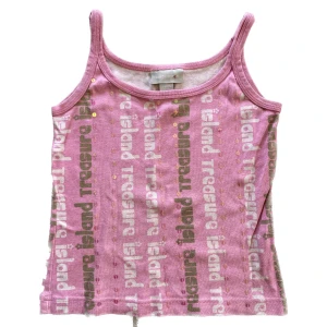 Sött linne - Så gulligt linne.  Barbarella (134) men passar mig som är xs/s