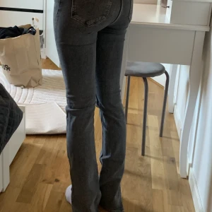 Zara jeans - Använder inte längre, jättesköna 