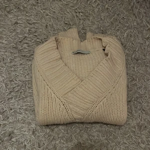 En jättefin Ellegal tröja - En jättefin Ellegal tröja i ett jättefint skick 