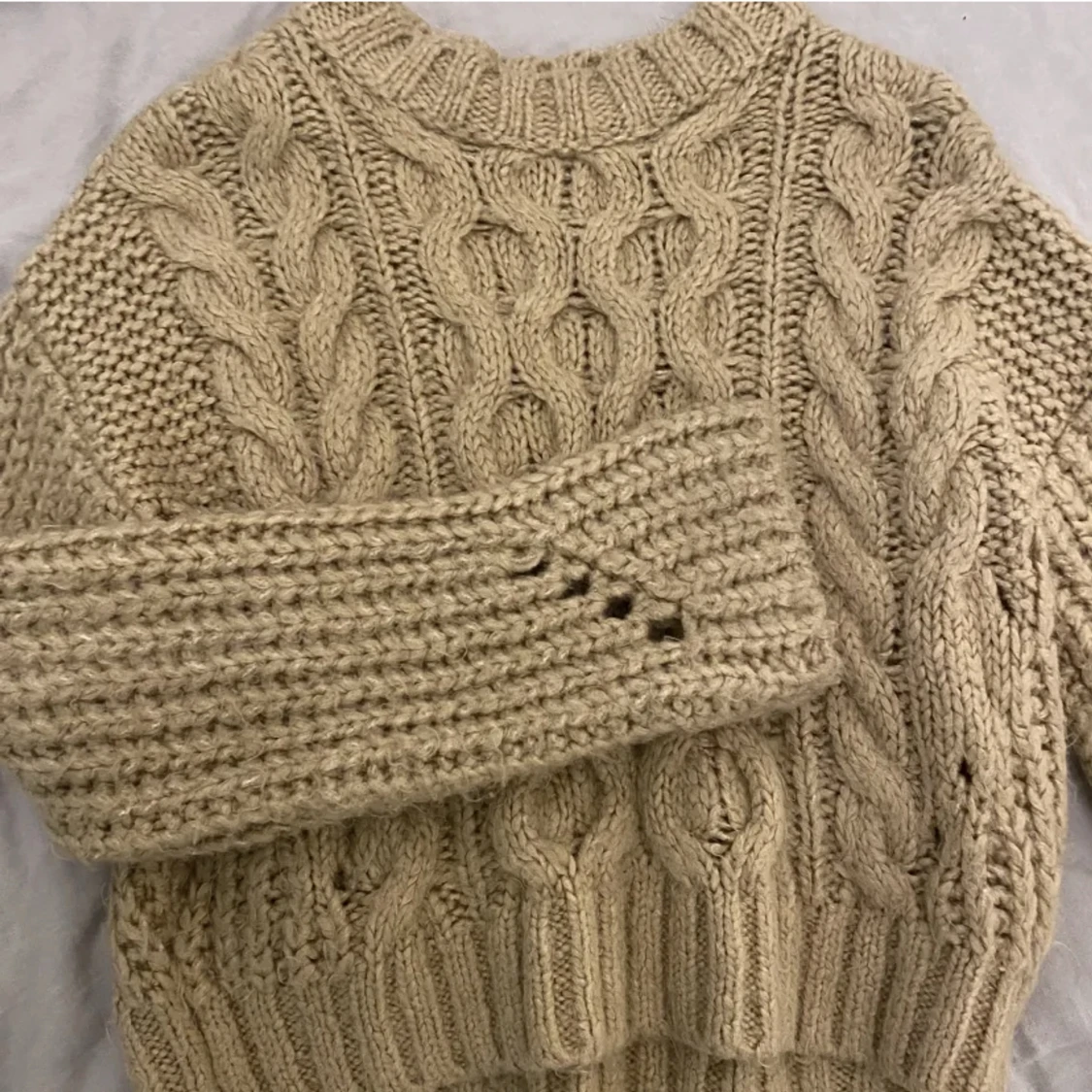 Stickad tröja  - 91