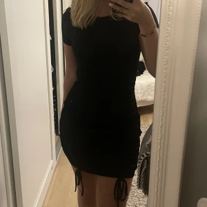 Klänning - Säljer denna klänning i storlek Xs🤍