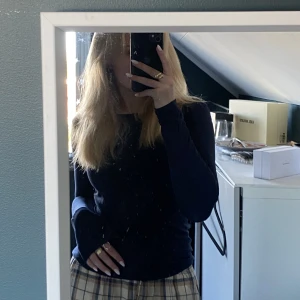 Intimissimi Tröja - Säljer då den aldrig kommit till användning💕Den är endast testad så är som ny!  Köparen står för frakten