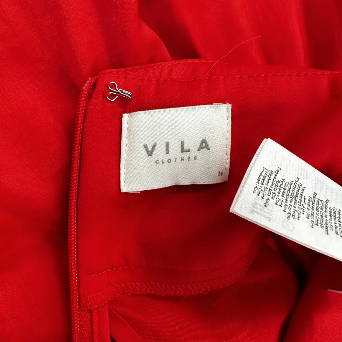 Röd långklänning från Vila - 91