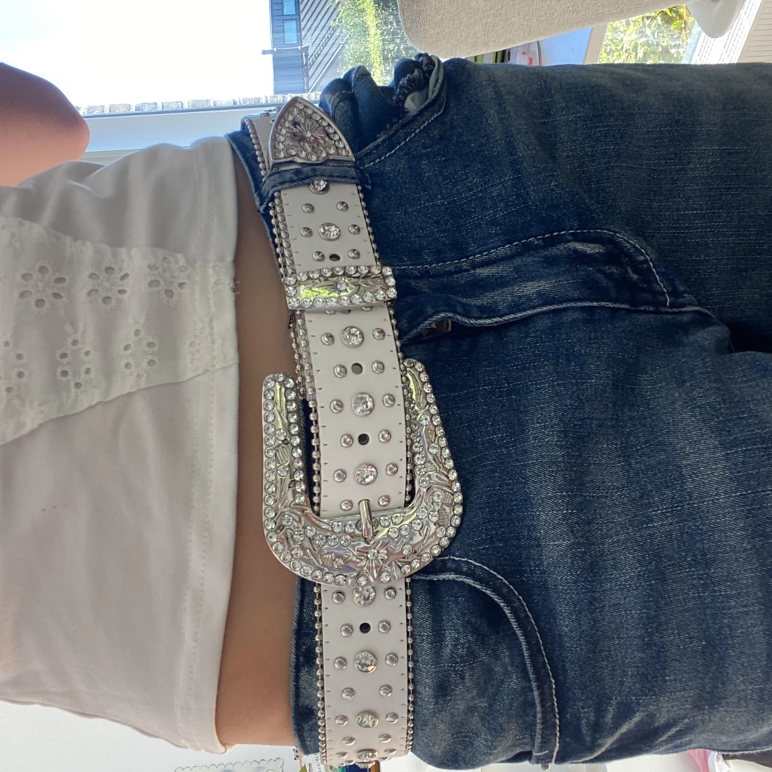 Vita y2k bälte - 91