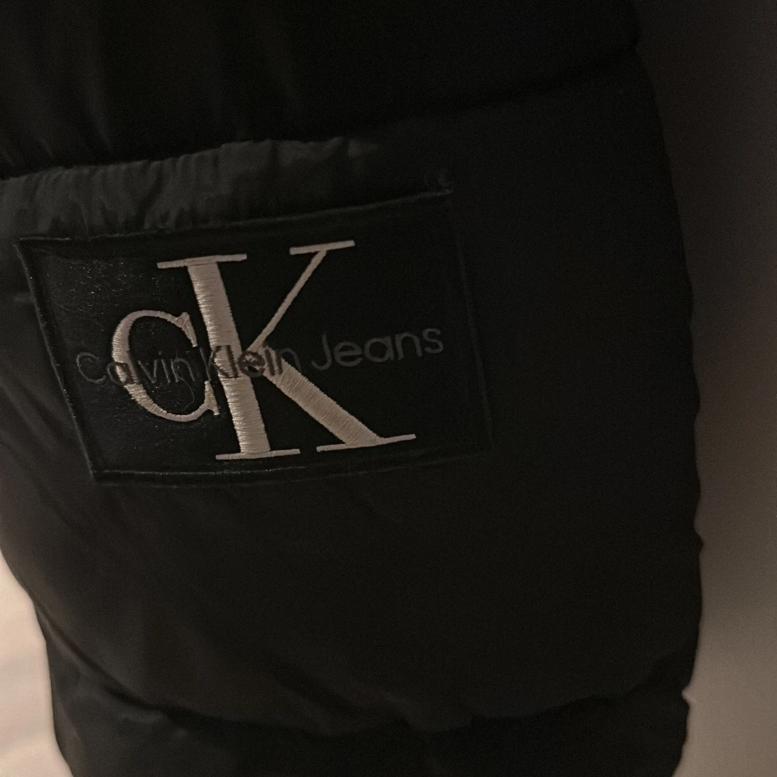 Calvin Klein jacka - 90