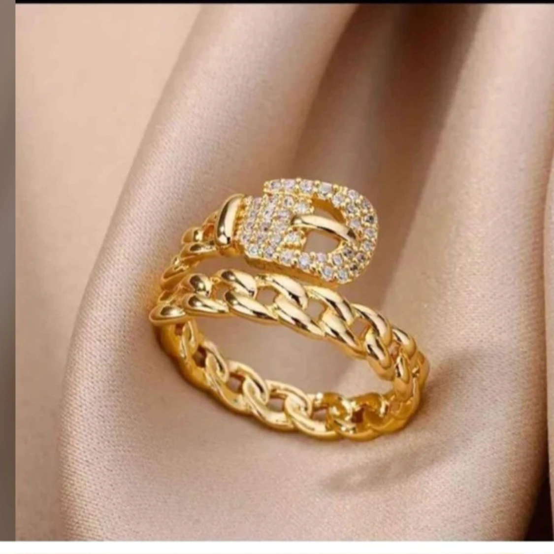 Ring