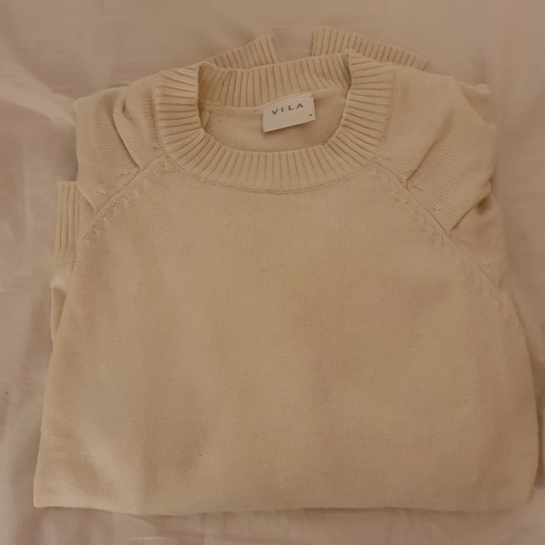 Oanvänd/nyskick tröja från Vila  - 91