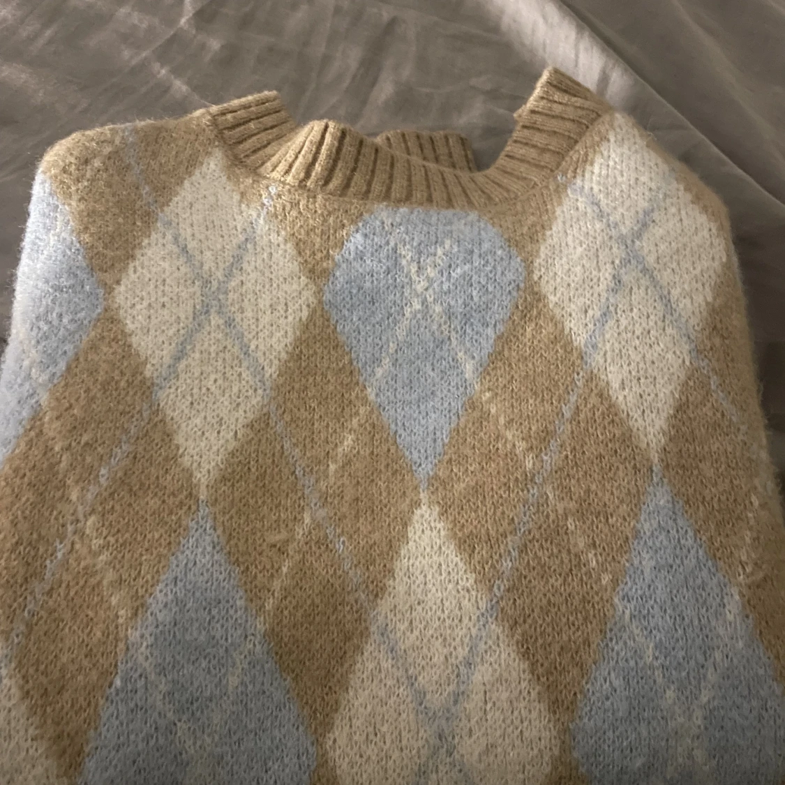 Stickad (rutig) tröja - 90