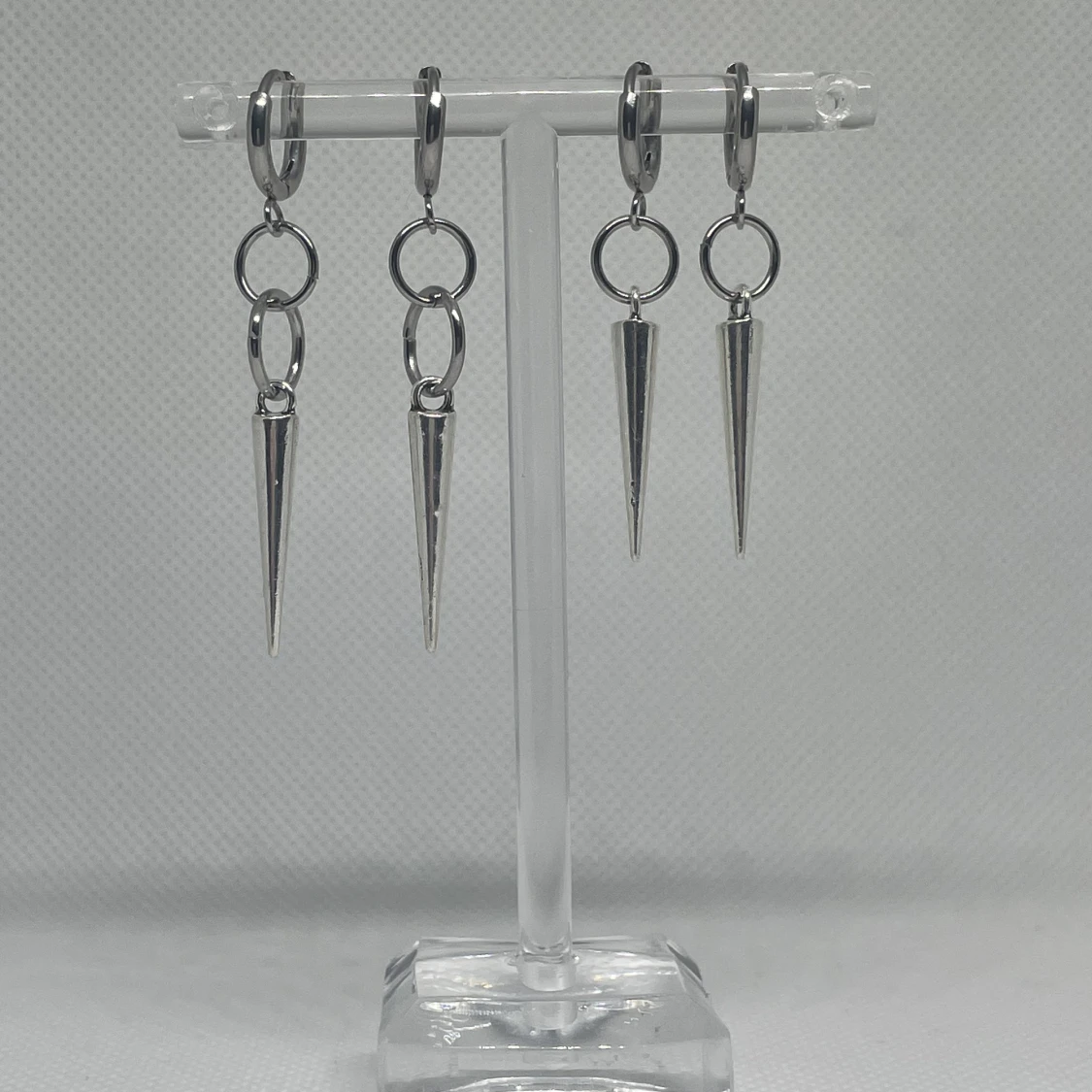 Straight stud earrings with long studs - 90