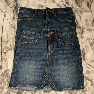2 Jeans kjolar - 2 jeans kjolar som aldrig är använda och dom är i st 160💕 300 för båda två